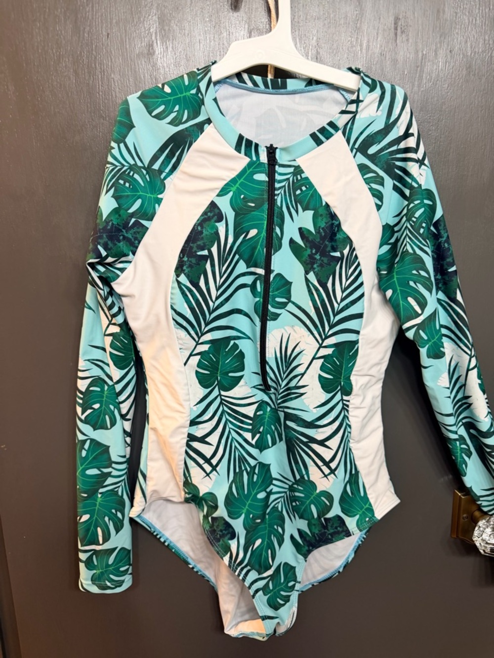 Long-Sleeve Tropical Leaf Zip Front One-Piece Swimsuit - Green